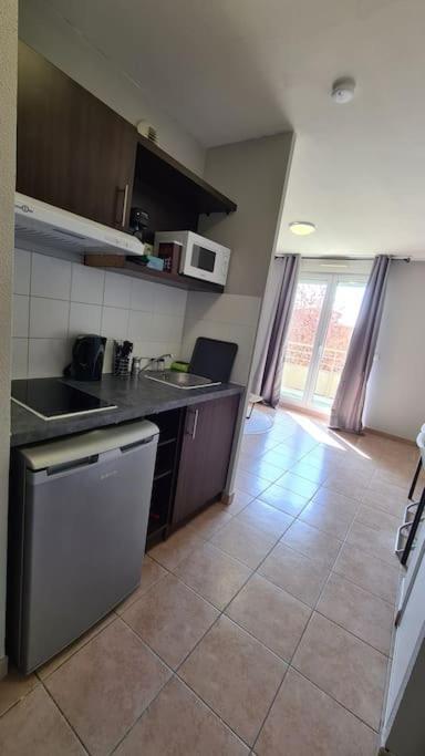 C101 Appartement Disneyland Монтеврен Екстериор снимка